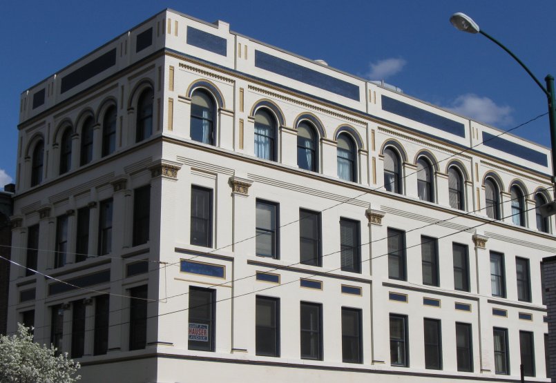 Forest Oil Building - side view