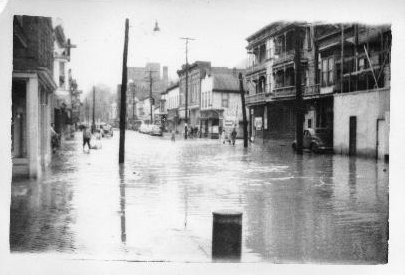 1947 Flood, Mechanic St -don./M. Wolford