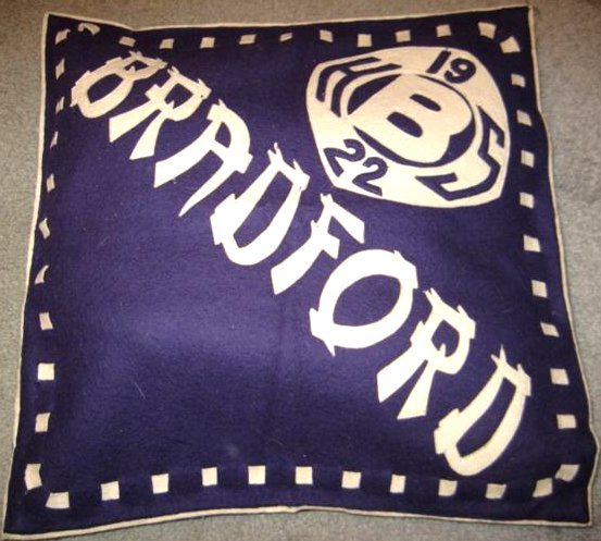 BHS 1922 Pillow, Elverda Elliason Wight & Clyde Wight -don./ R Wight Jr