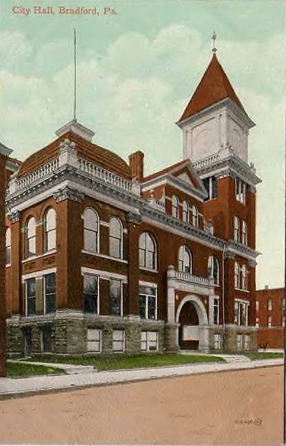 Bradford's Old City Hall -don./D. Rathfon