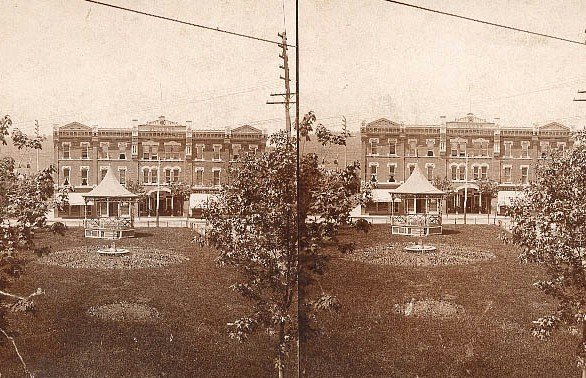 Bradford Town Square 1895 -don./D. Rathfon