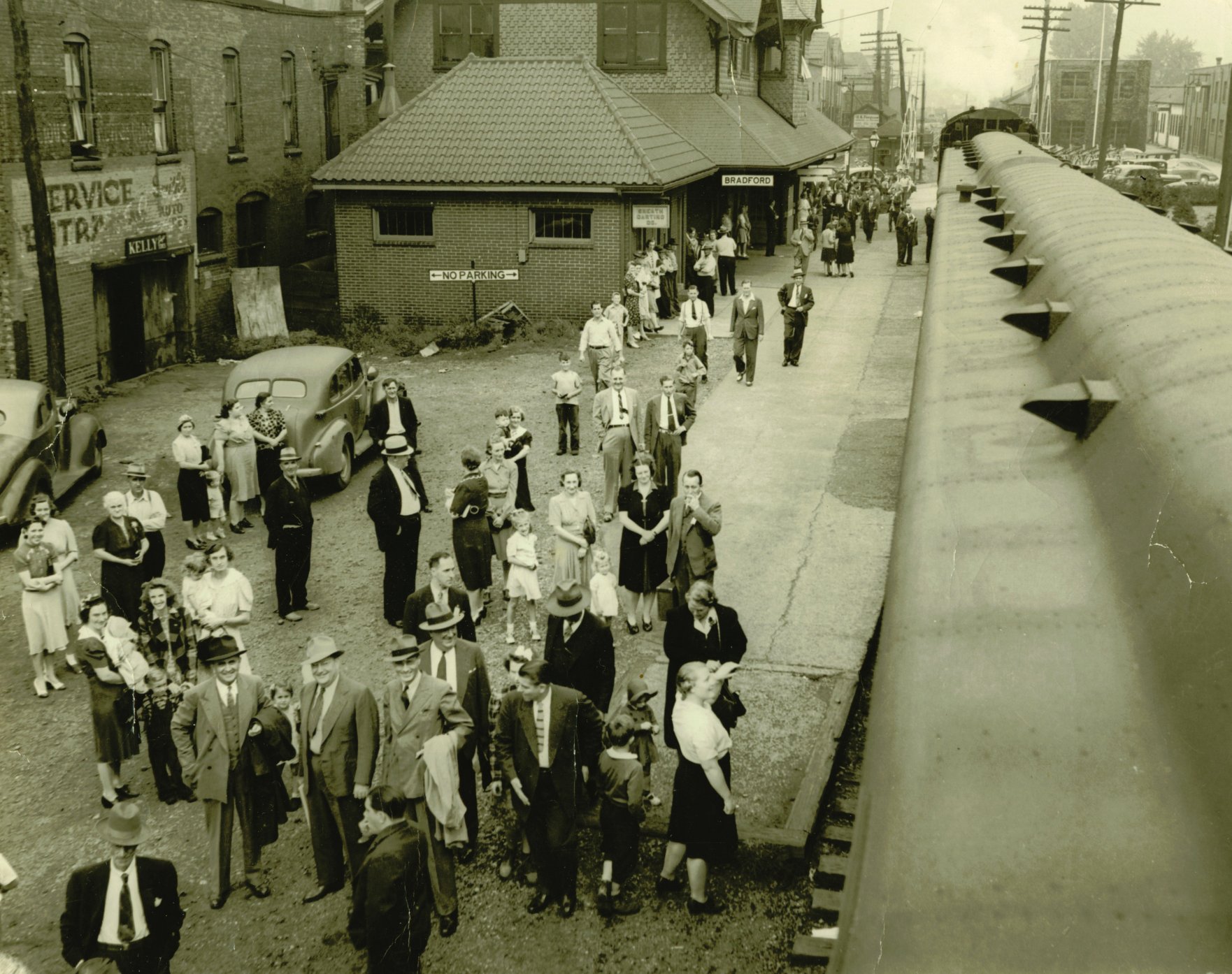 Erie RR Station/Bradford (big) -don/L. Pascale